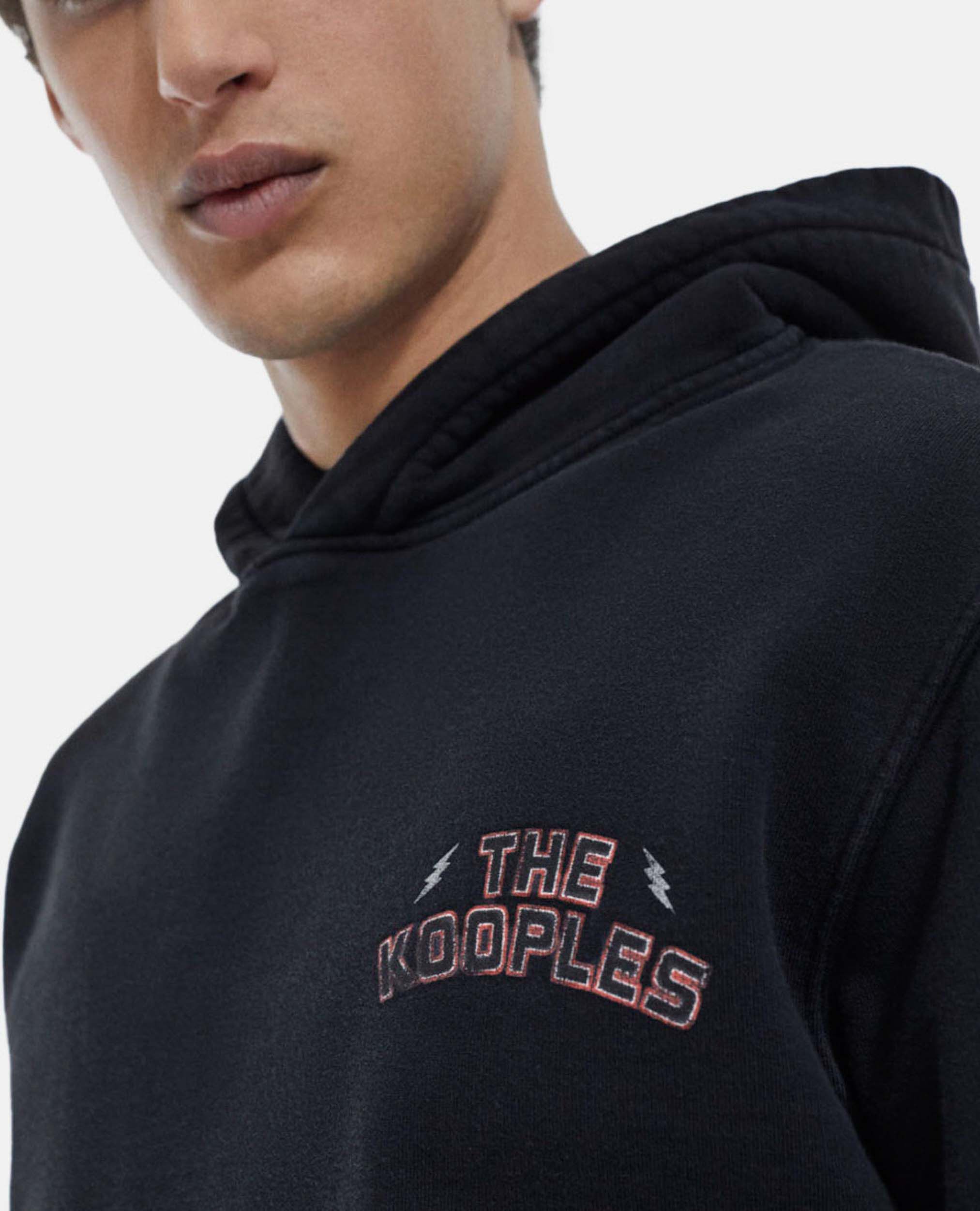 Sweat kooples 2025