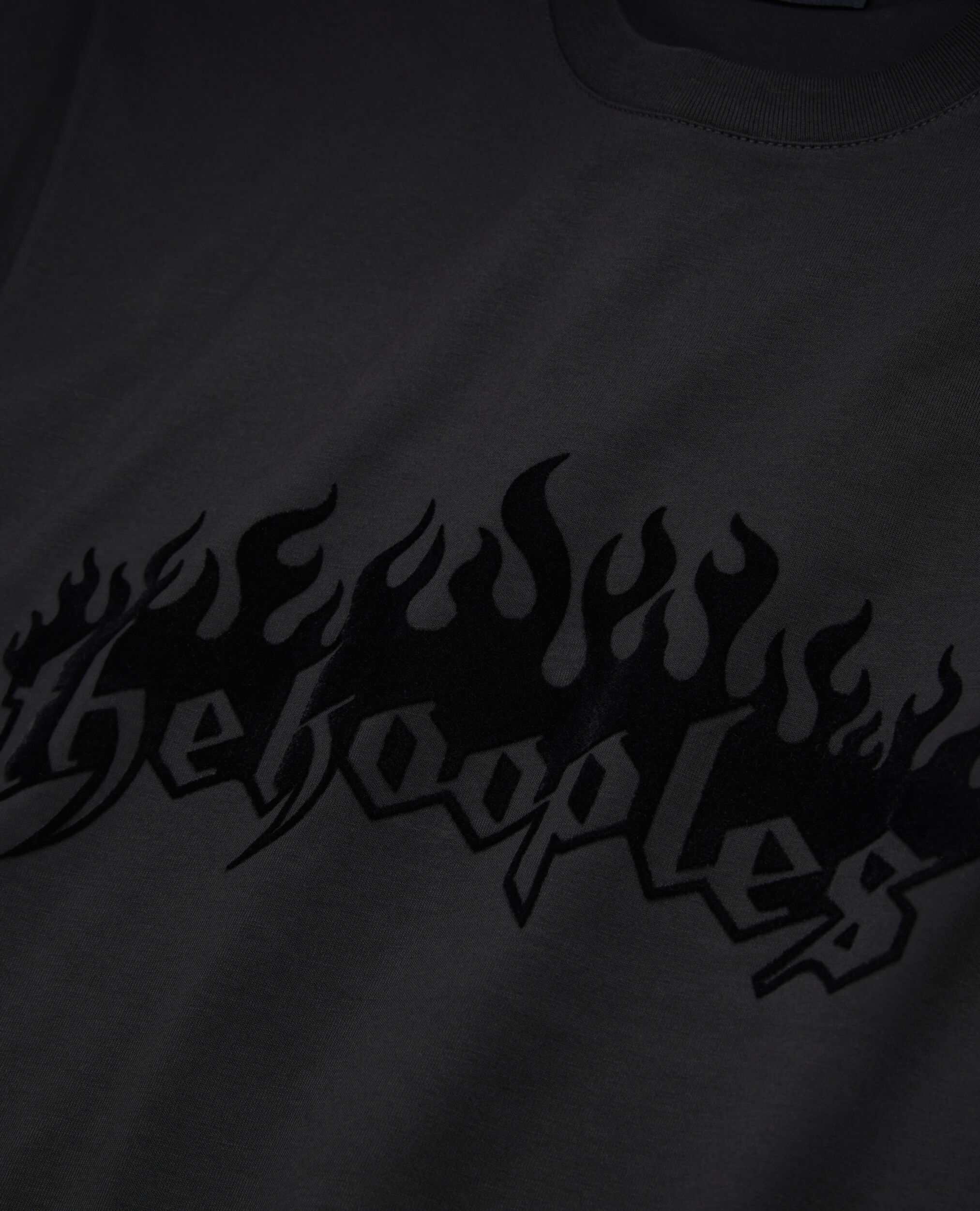 Camiseta negra con flocado Kooples on fire terciopelo para hombre, BLACK, hi-res image number null
