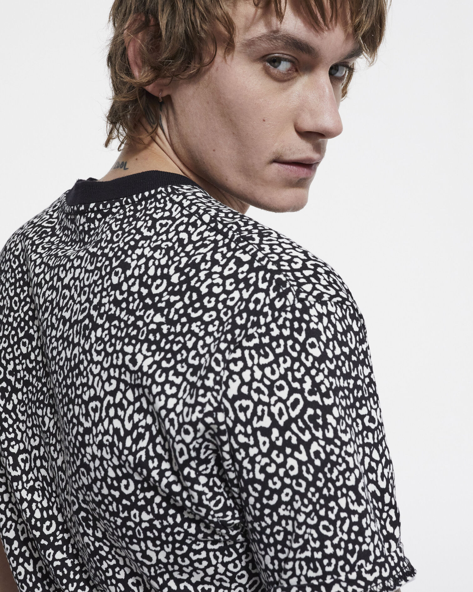 Black leopard print T-shirt, ECRU, hi-res image number null
