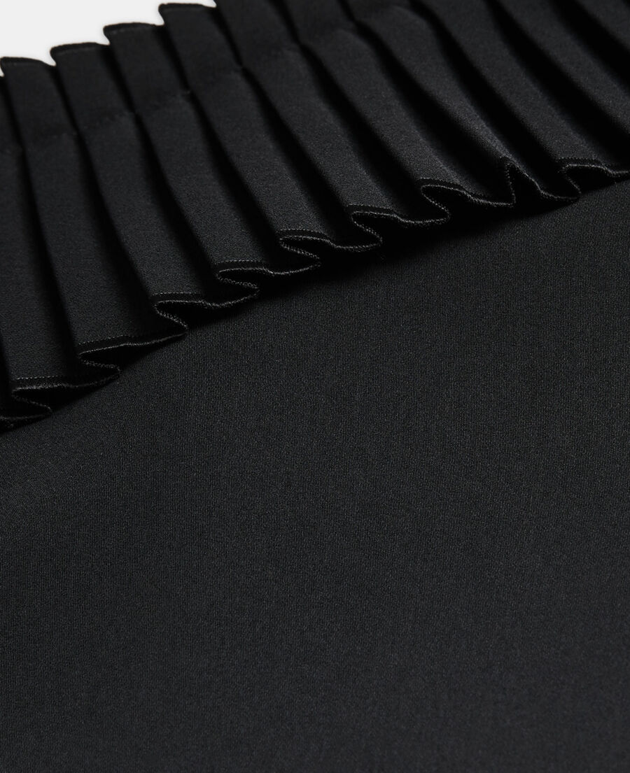 vestido corto negro one shoulder