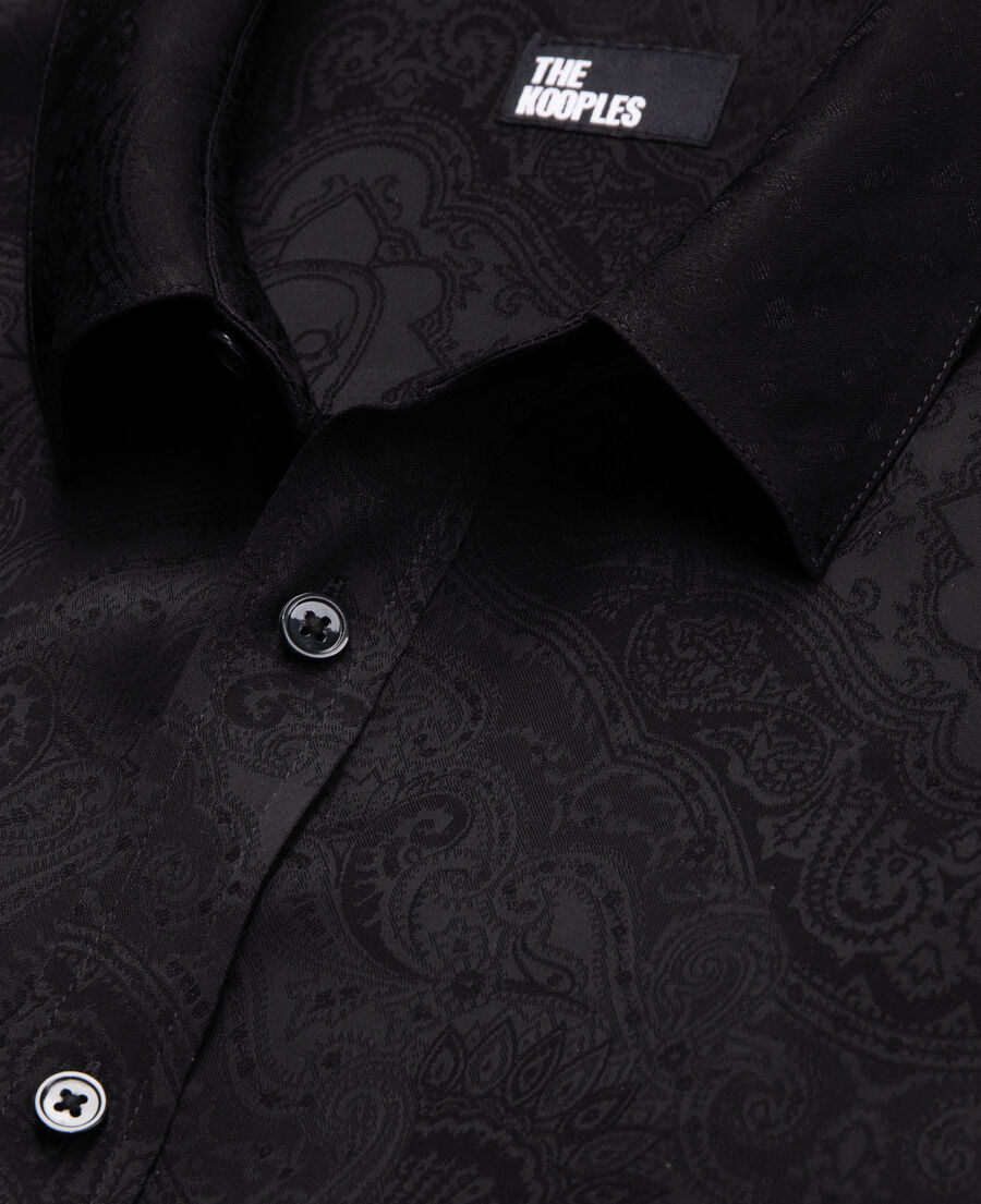schwarzes jacquard-hemd mit totenköpfen