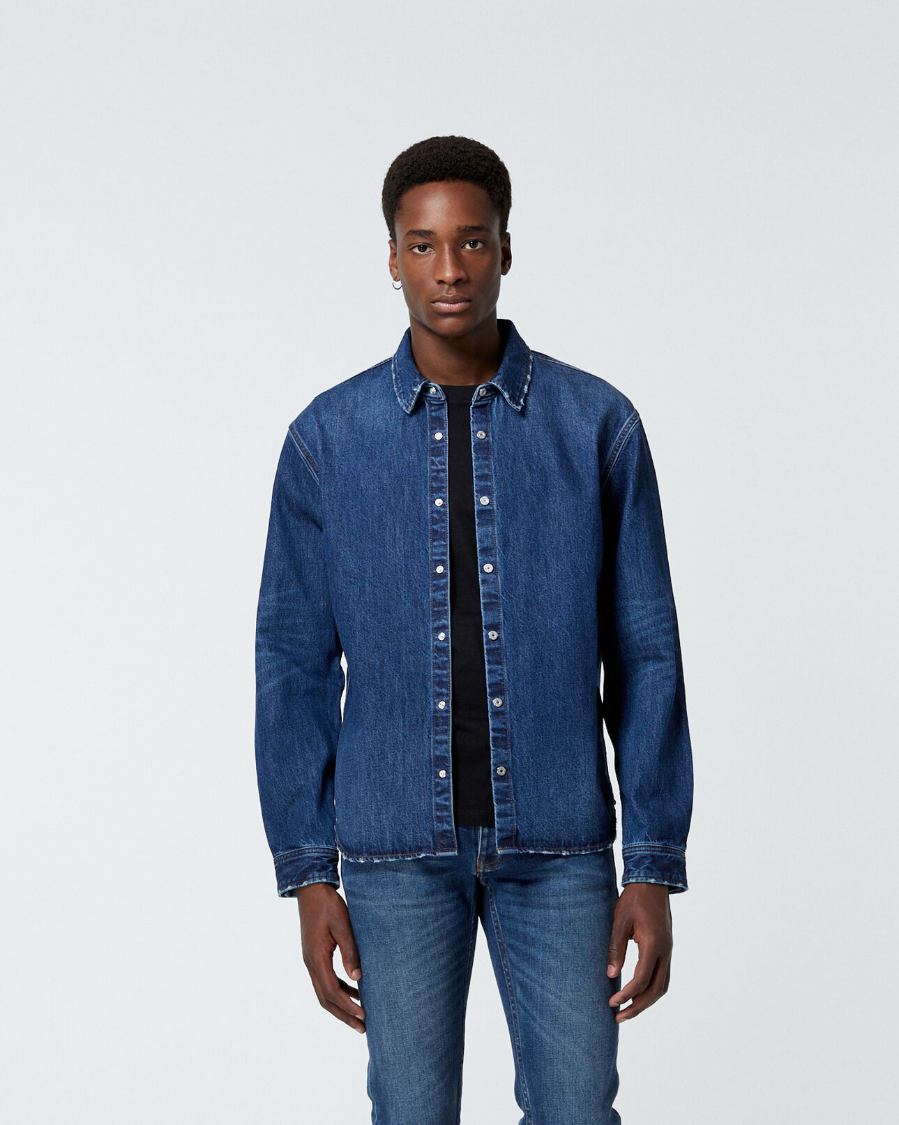 The Kooples HERREN BLUE DENIM blaues jeanshemd mit klassischem kragen