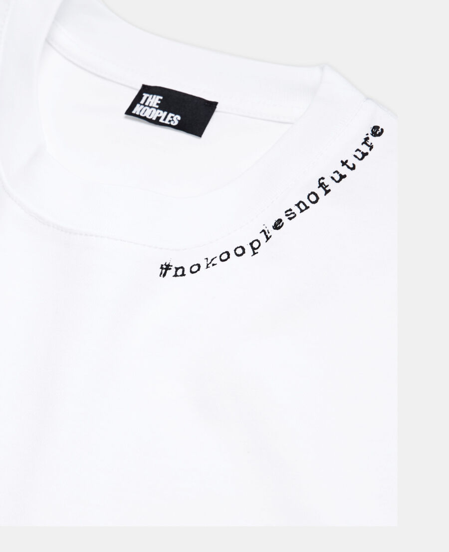 weißes t-shirt mit logo #nokooplesnofuture