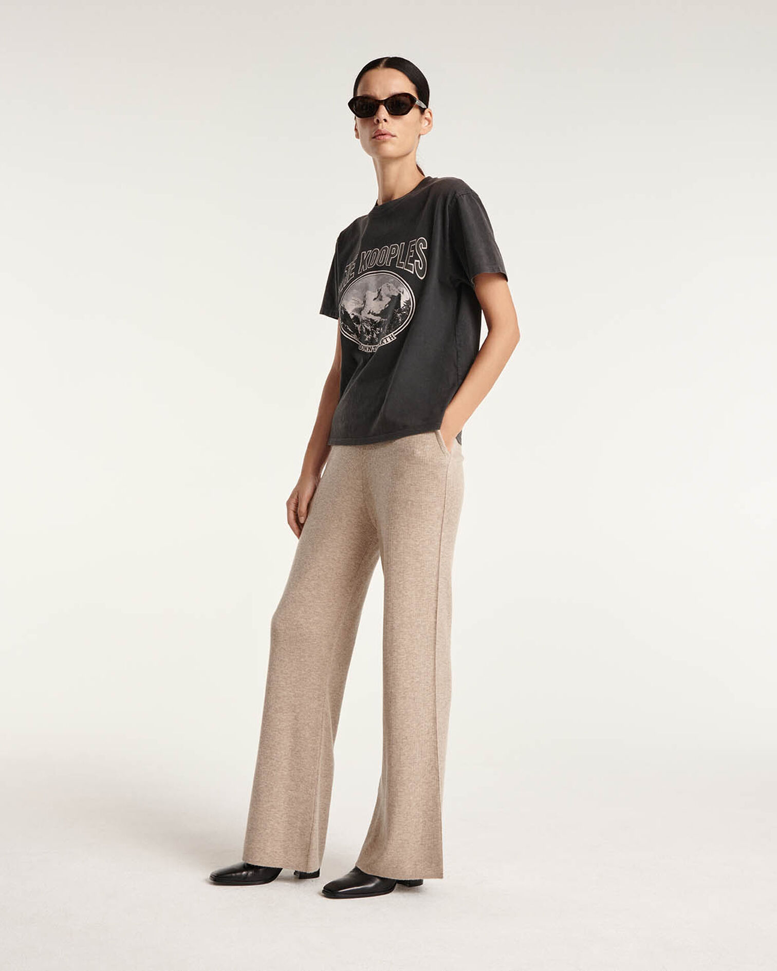 , BEIGE, hi-res image number null