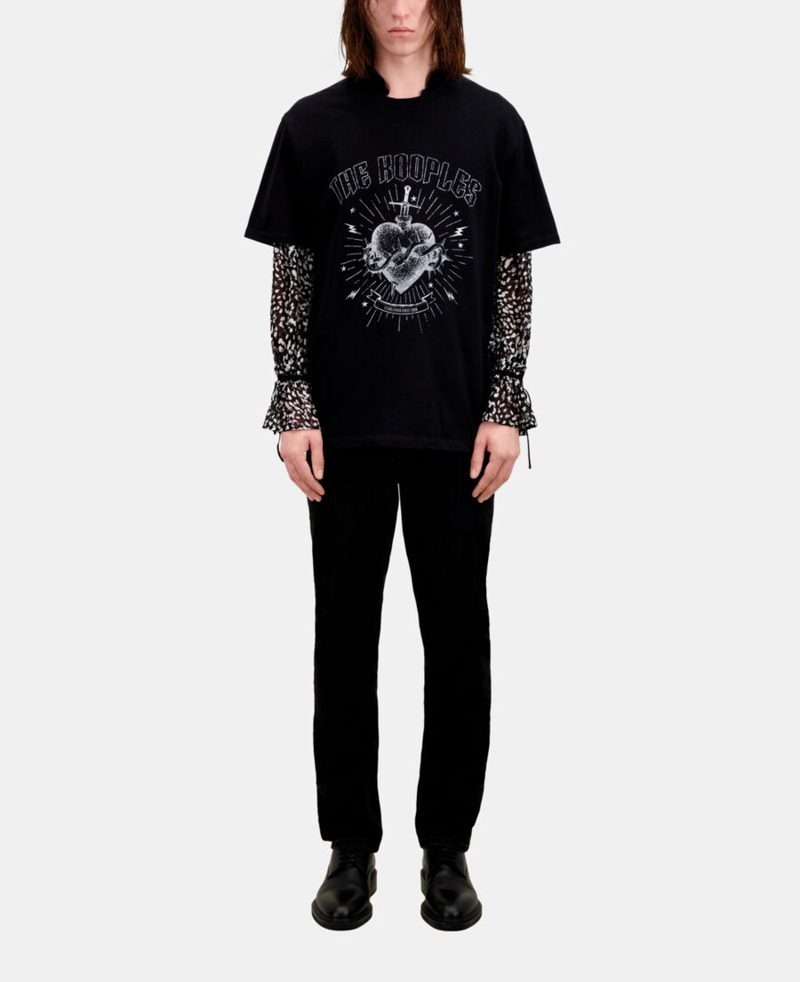 men's black t-shirt with dagger through heart serigraphy