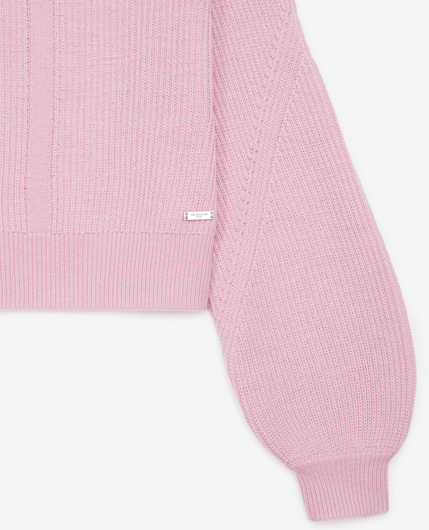 Roomy light pink sweater in merino wool