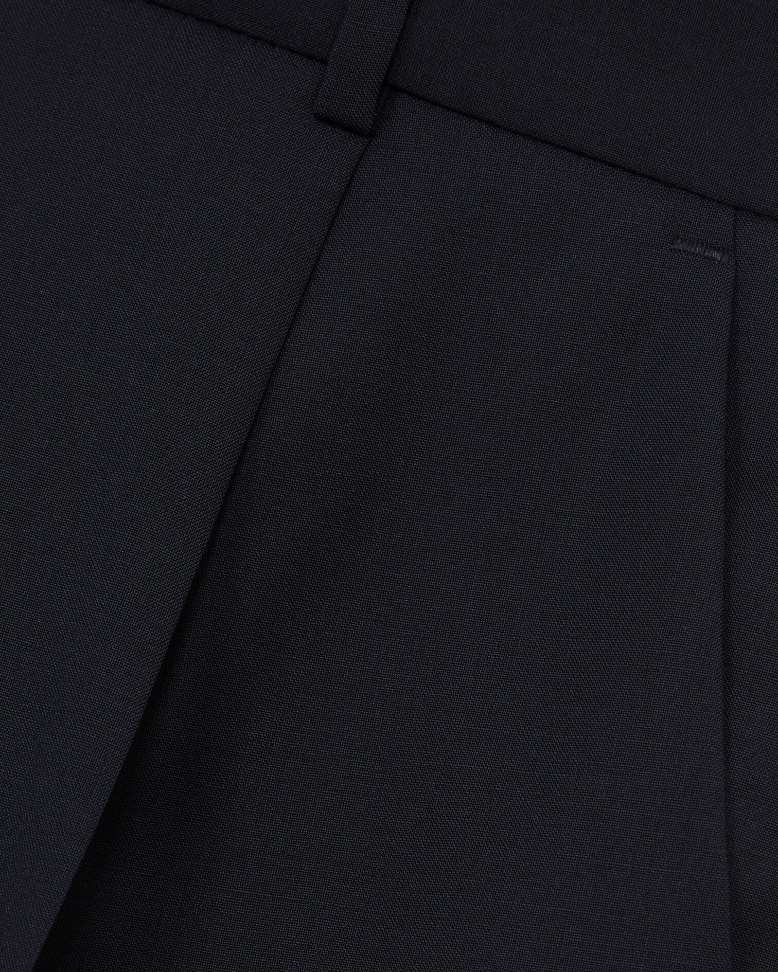 Pleated navy blue wool tuxedo shorts, NAVY, hi-res image number null