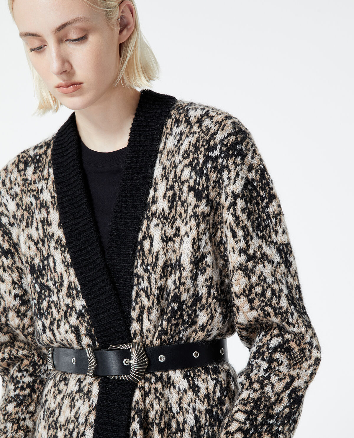 Cardigan hotsell leopard zara