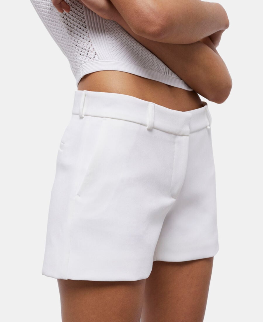 The Kooples FEMME ECRU short tailleur blanc en cr&ecirc;pe