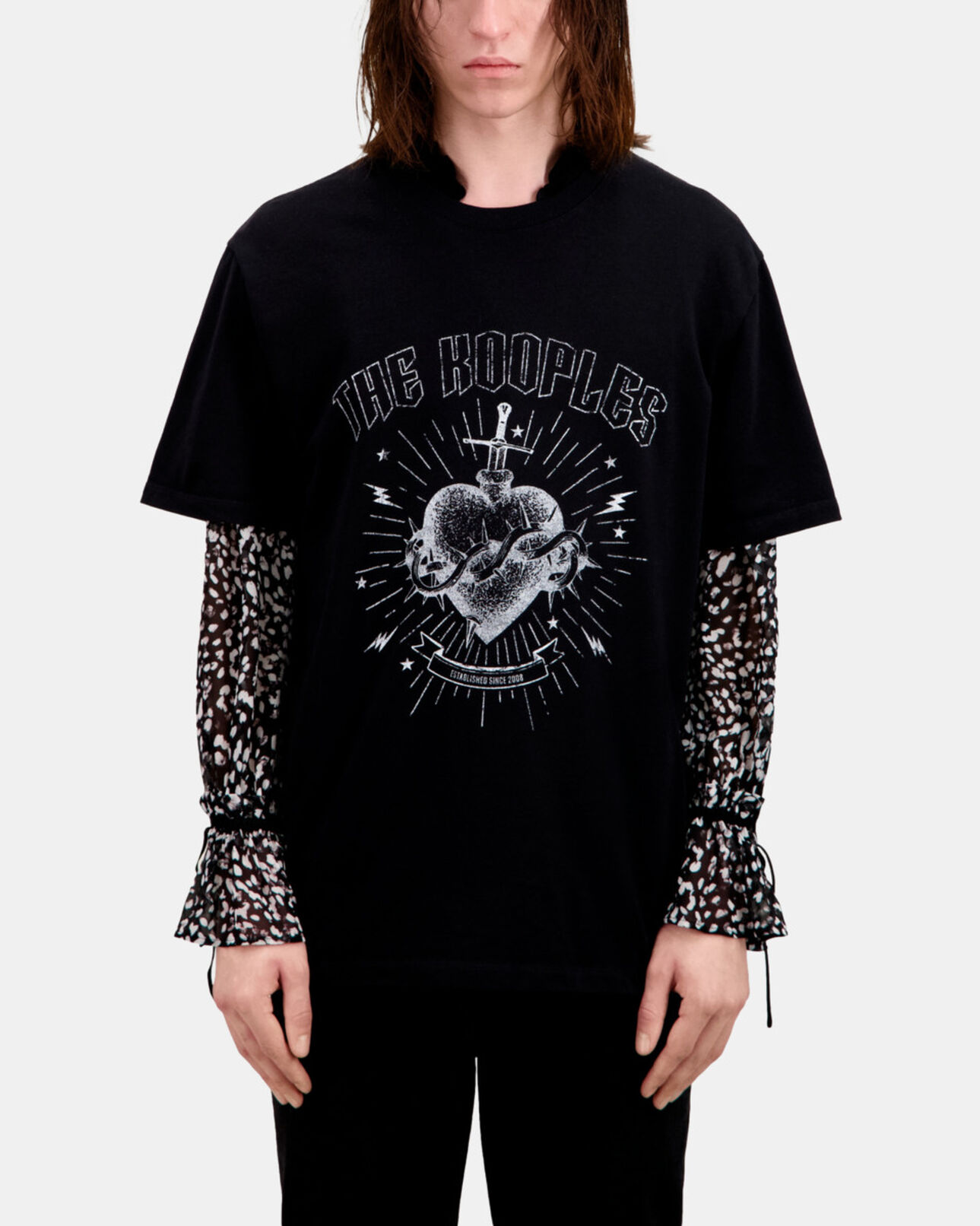 The Kooples HOMME BLACK WASHED t-shirt homme noir avec sérigraphie dagger through heart