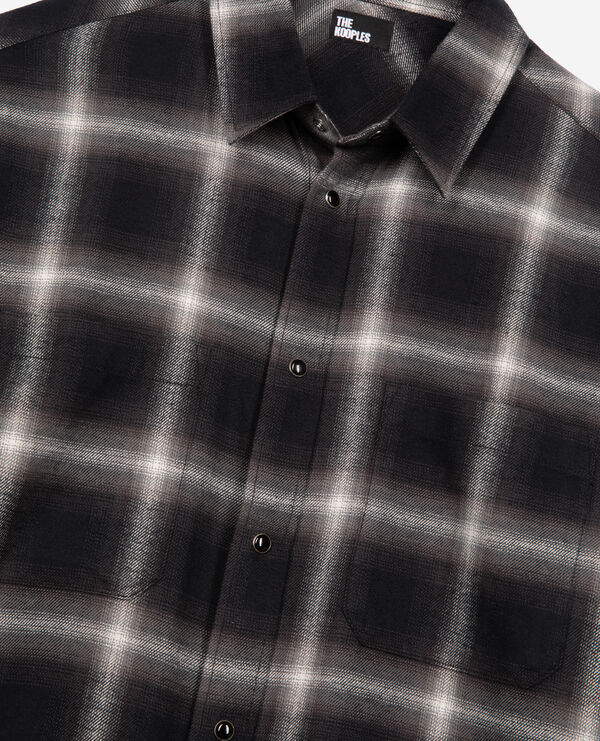 The Kooples HOMBRE BLACK GREY WHITE camisa negra a cuadros