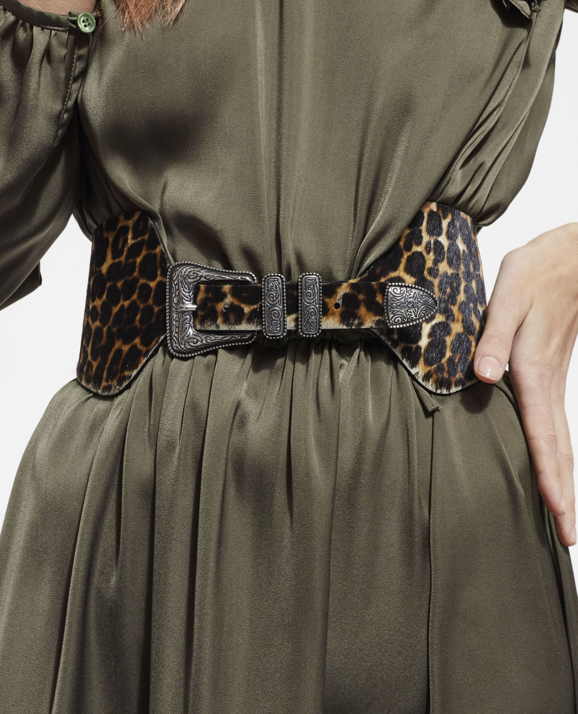 Ceinture large en cuir l opard