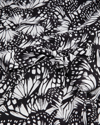 , BLACK WHITE, hi-res image number null
