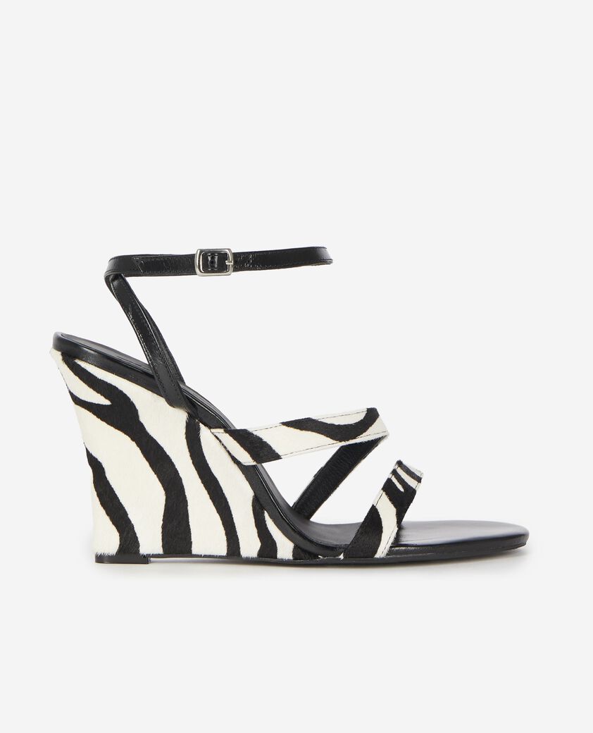 The Kooples FEMME BLACK / WHITE sandales &agrave; talons compens&eacute;s effet poulain z&egrave;bre