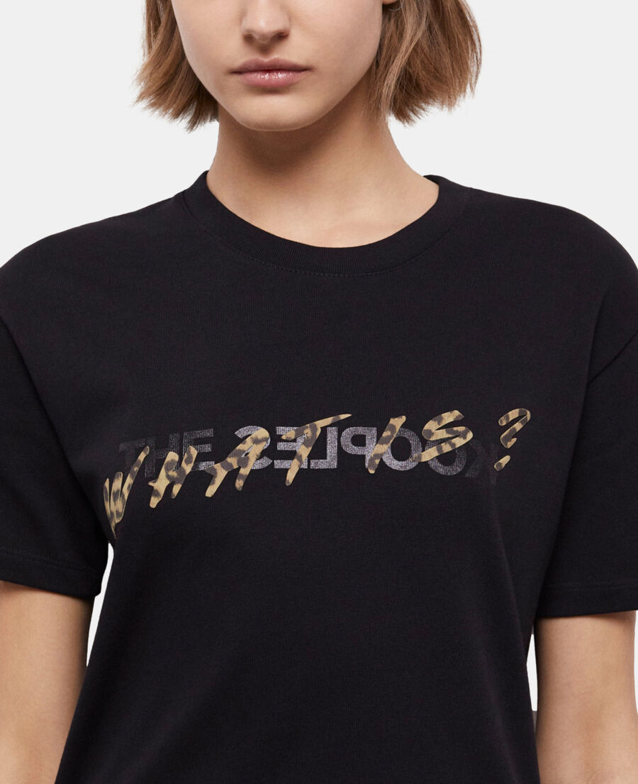 black and leopard print what is t-shirt