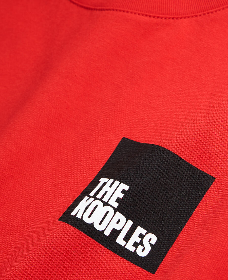 red cotton t-shirt