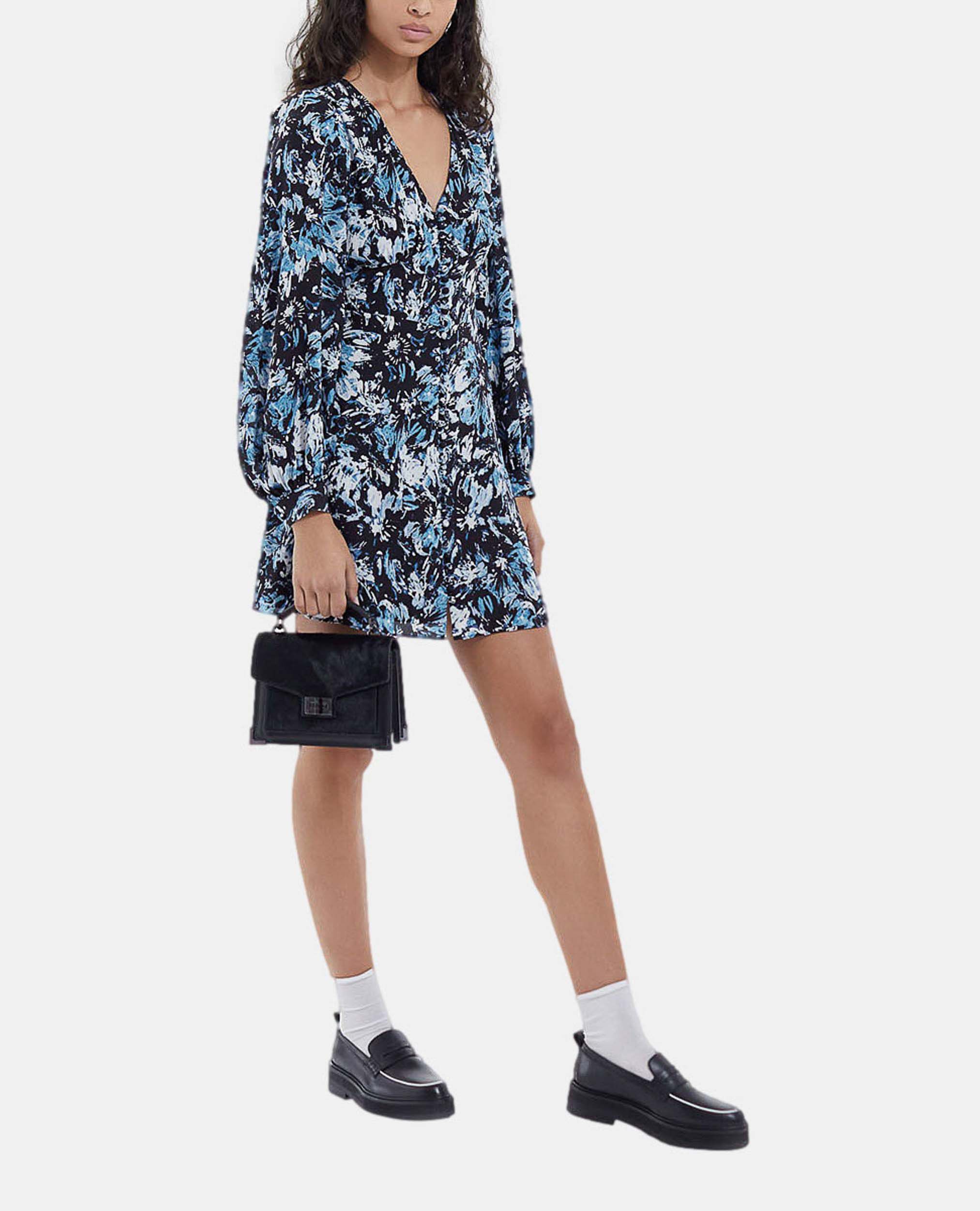The store kooples robe
