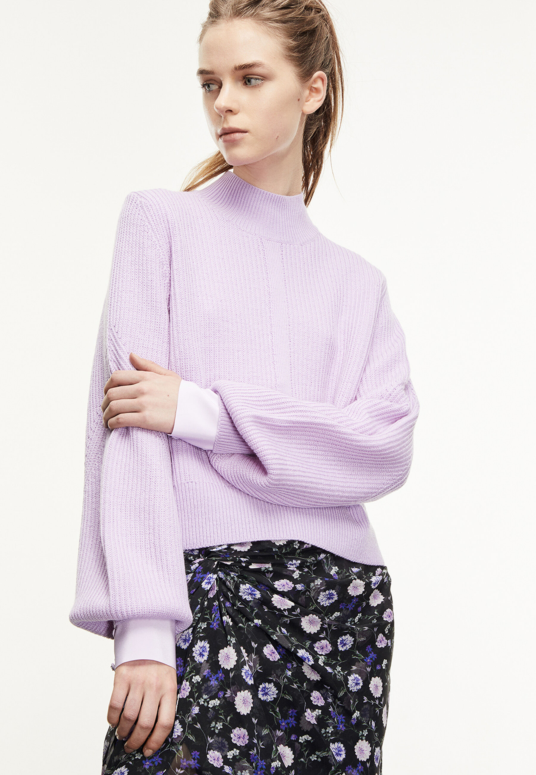 Lilac 2025 turtleneck sweater