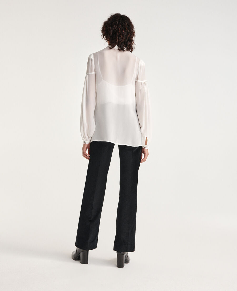 loose v-neck buttoned ecru shirt
