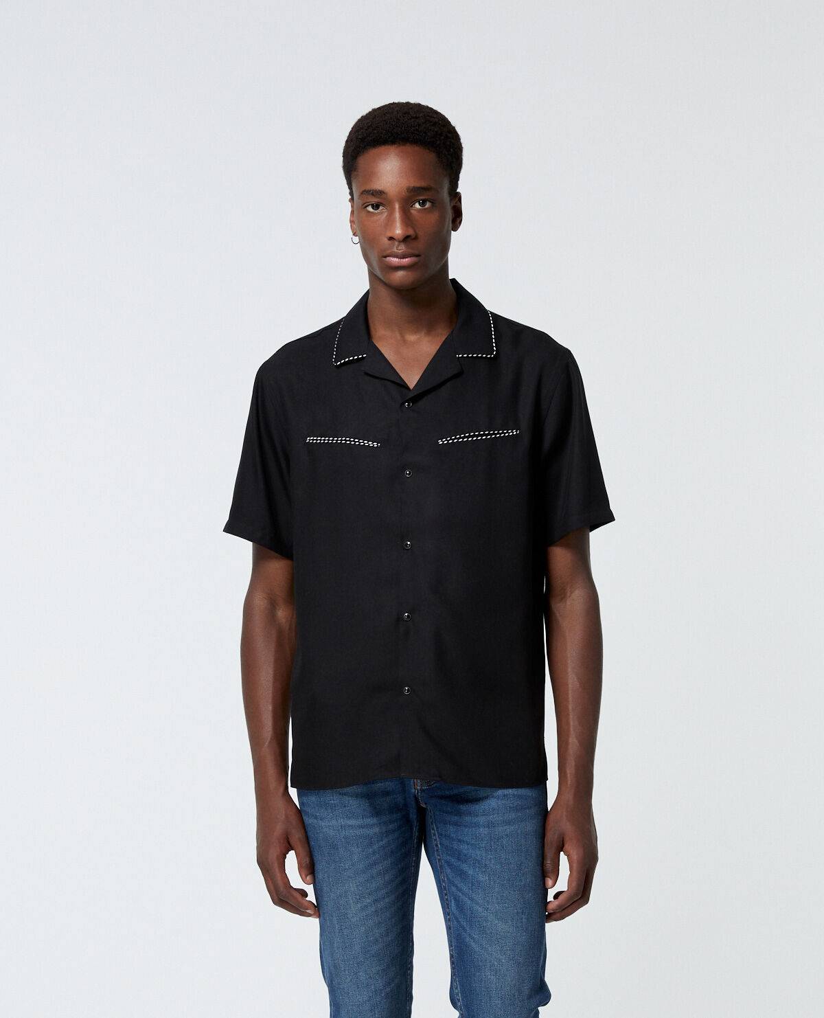 Plain black short hot sale sleeve shirt
