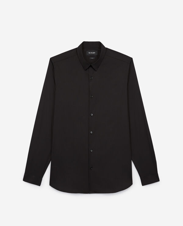 Fitted black shirt with buttoned collar