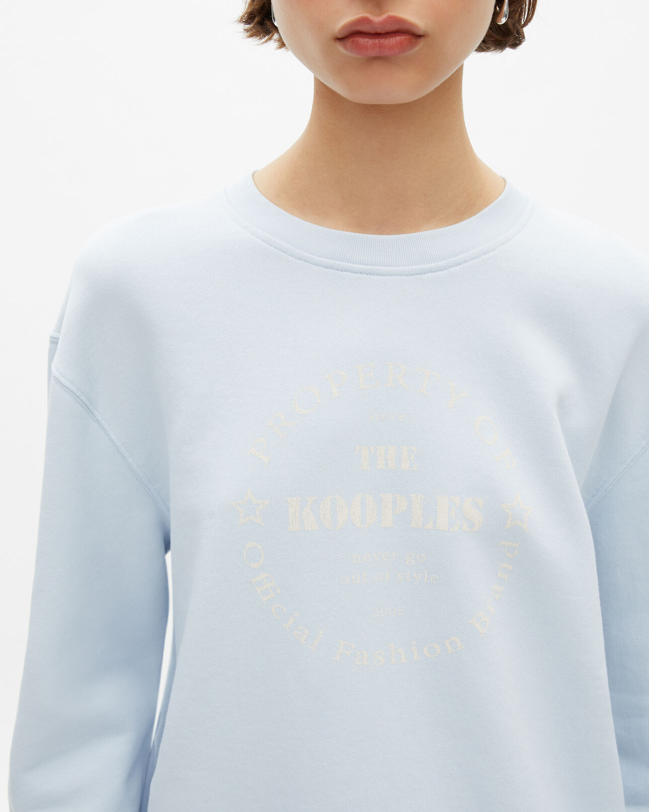 The Kooples DAMEN LIGHT BLUE sweathshirt mit hellblauem siebdruck