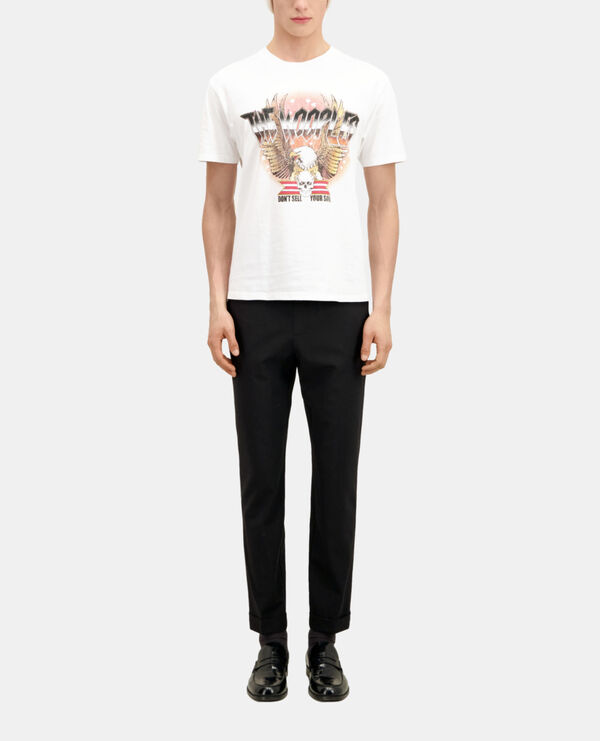 t-shirt blanc avec sérigraphie rock eagle