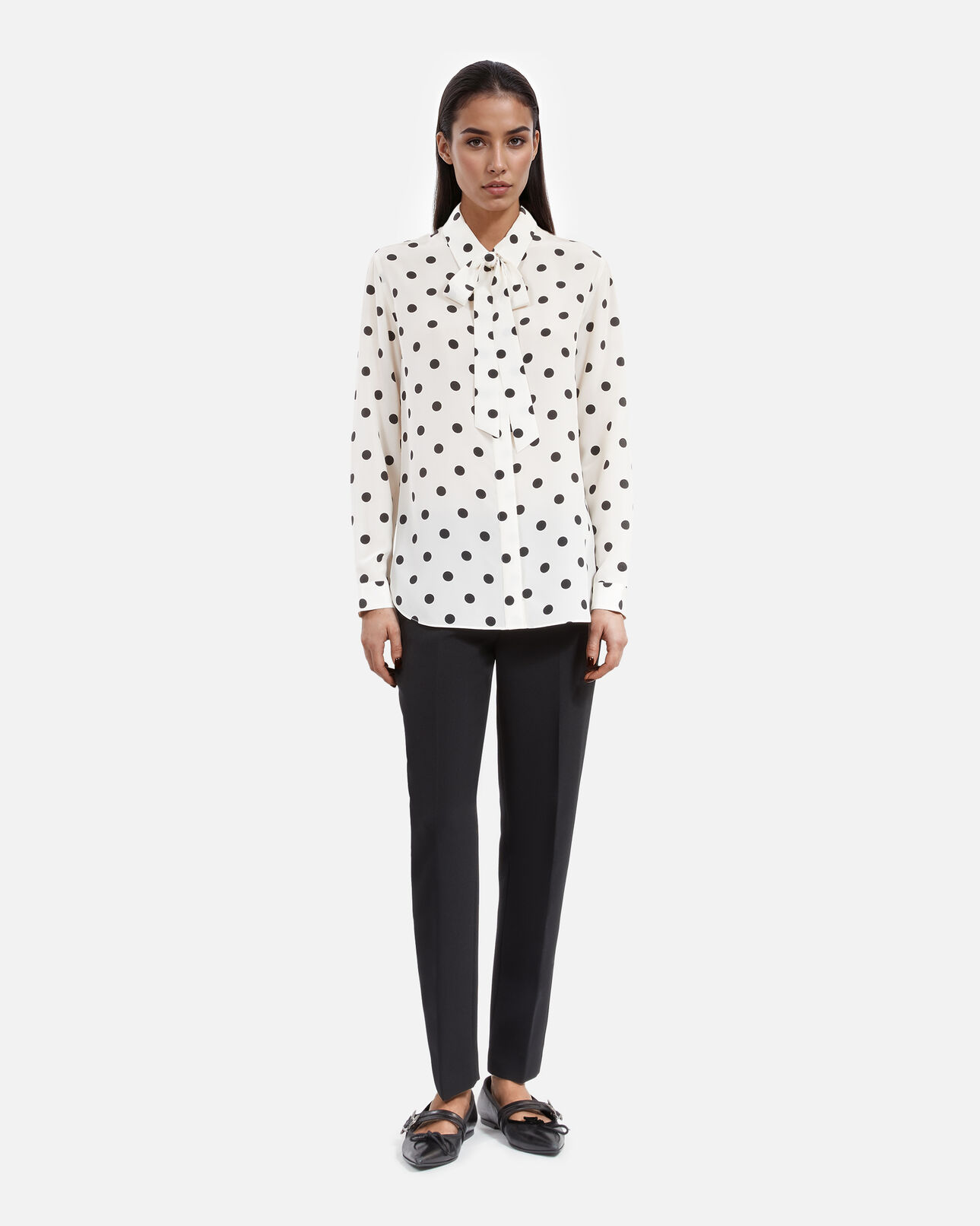 The Kooples FEMME WHITE / BLACK chemise en soie à pois blanche