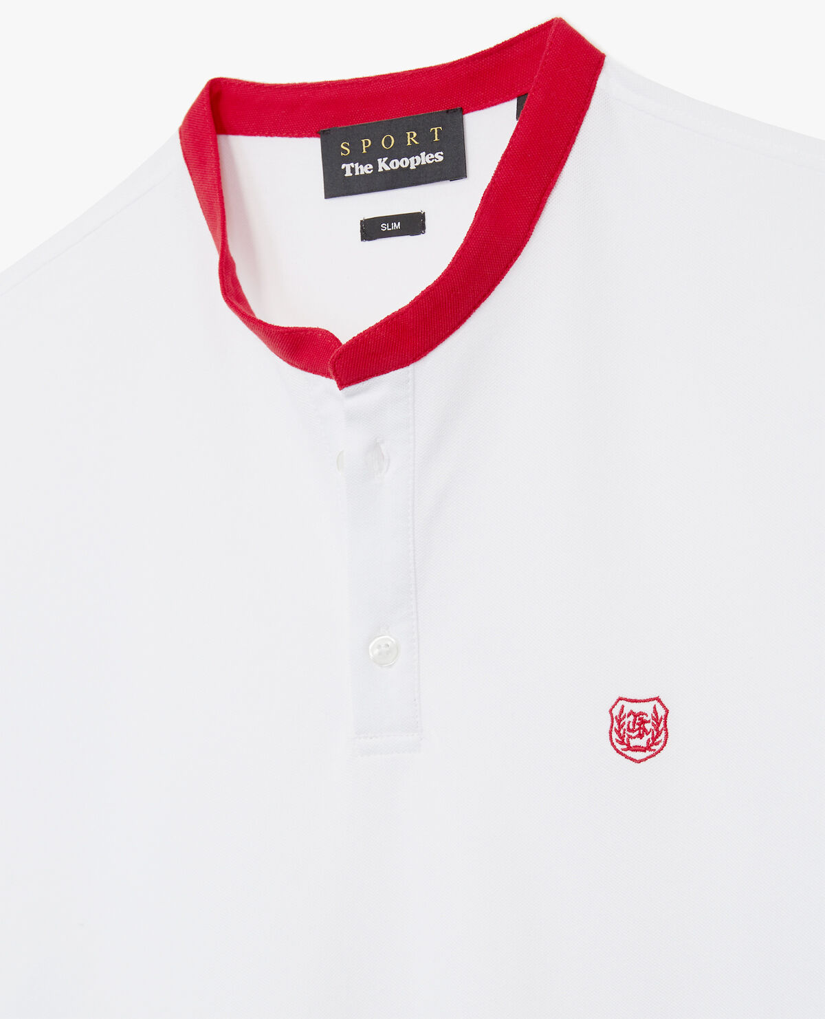 Polo rojo con cuello cheap