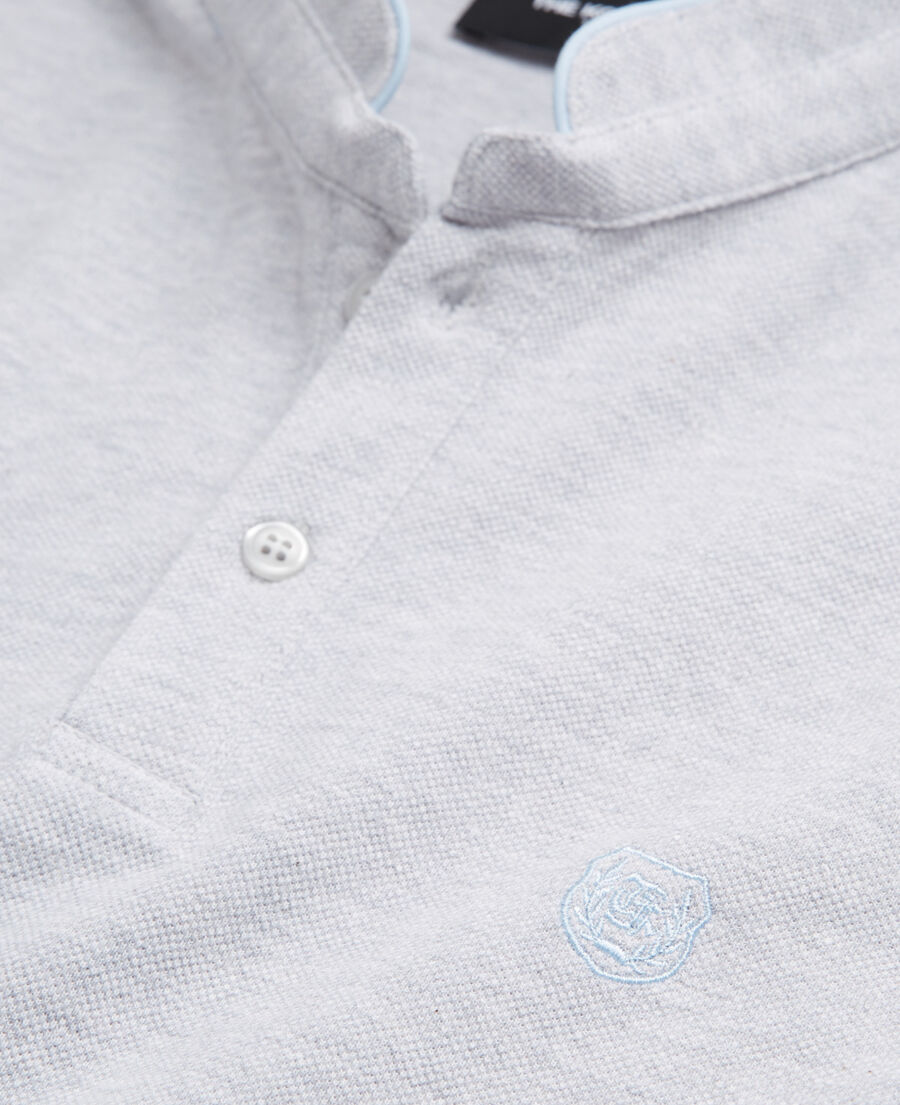 camisa polo gris claro algodón mao bordado