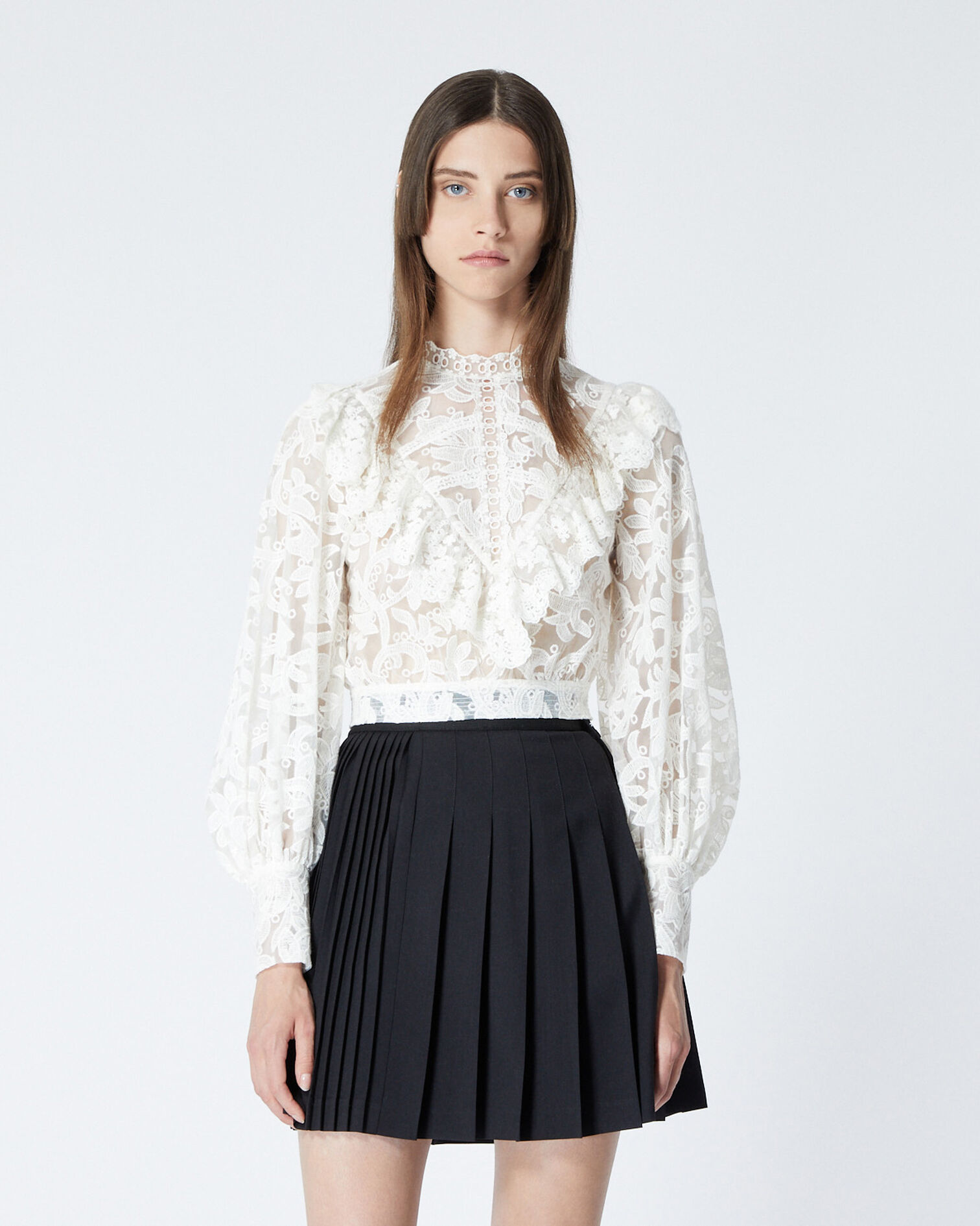 Ecrufarbenes Spitzentop mit Plastron-Detail, ECRU, hi-res image number null