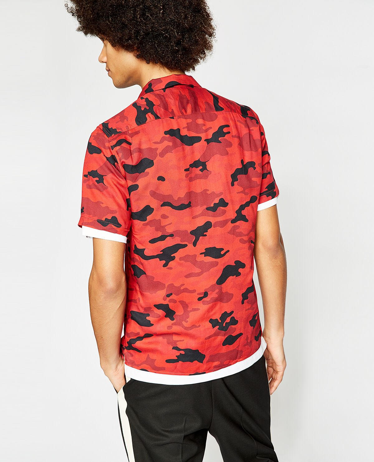 Red camo deals shirt mens
