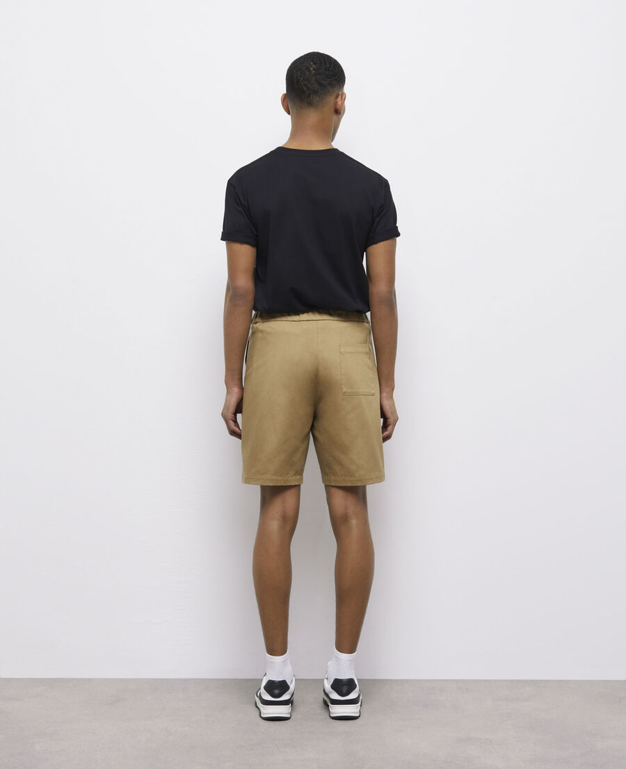 beige shorts