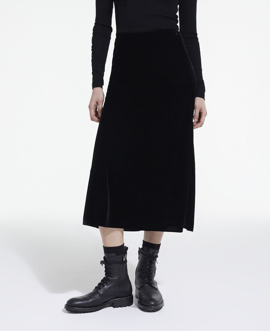 long black velvet skirt