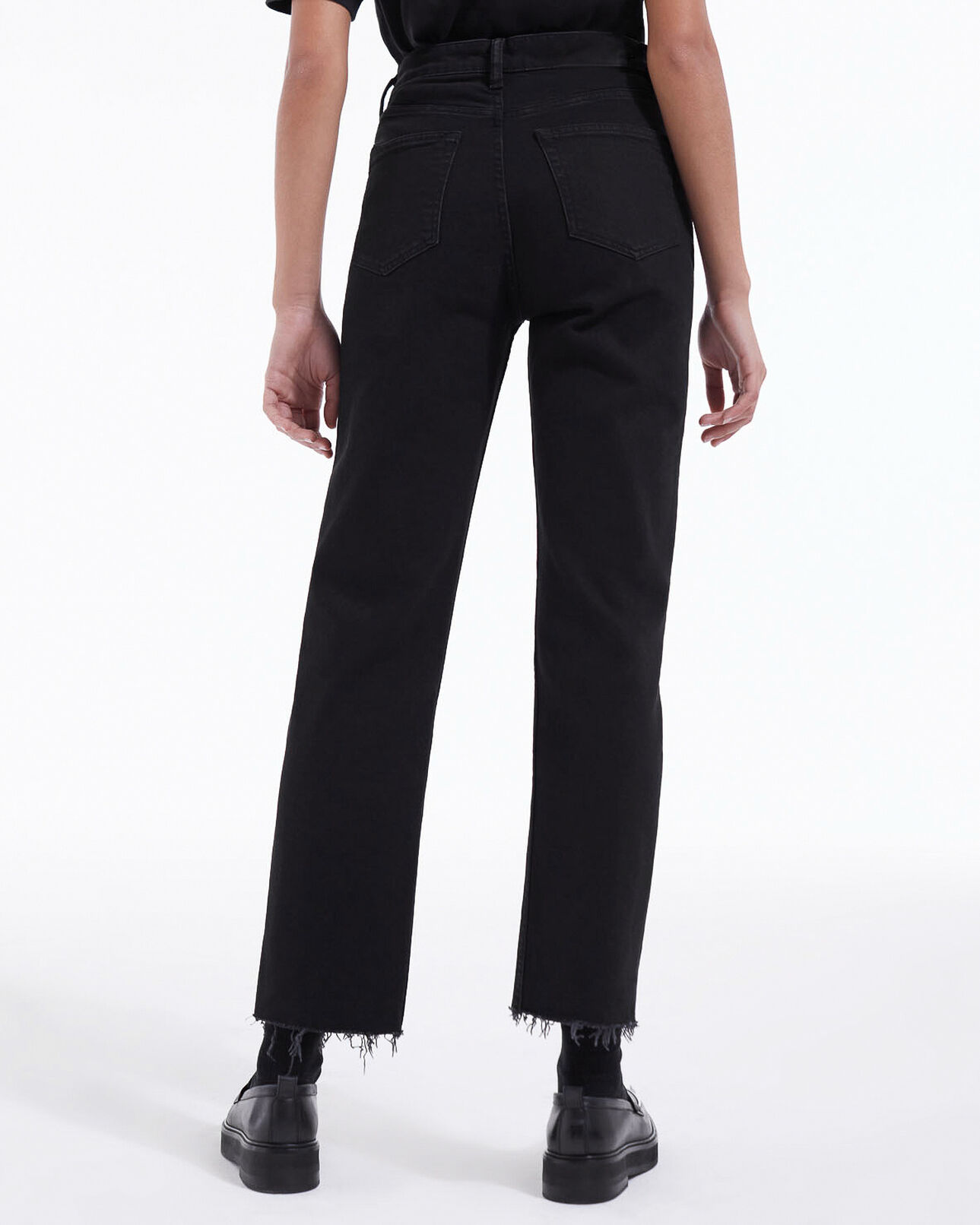 The Kooples FEMME BLACK WASHED jean noir délavé cropped détails destroy