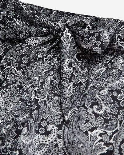 , BLACK WHITE, hi-res image number null