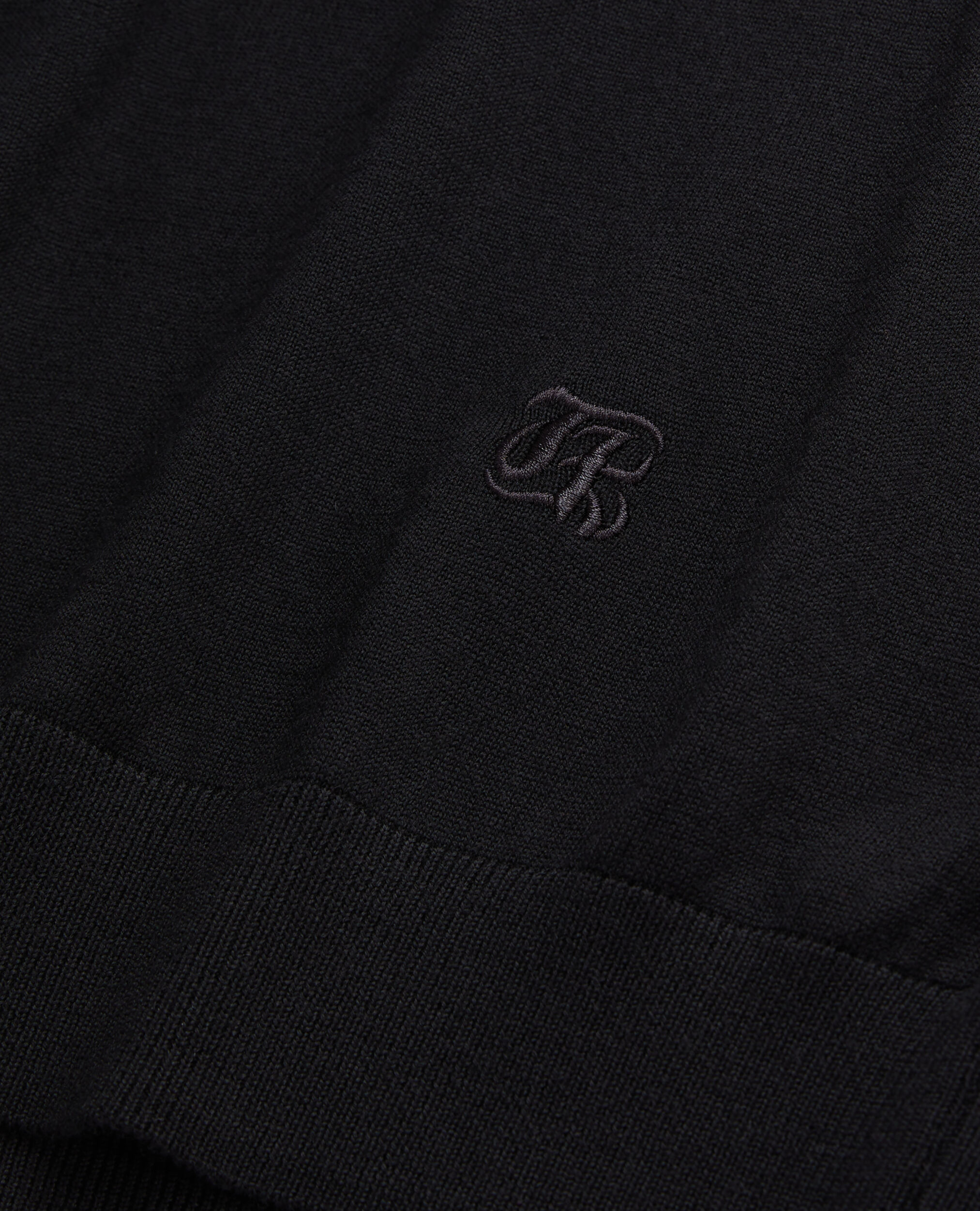 Pull noir en laine mérinos, BLACK, hi-res image number null