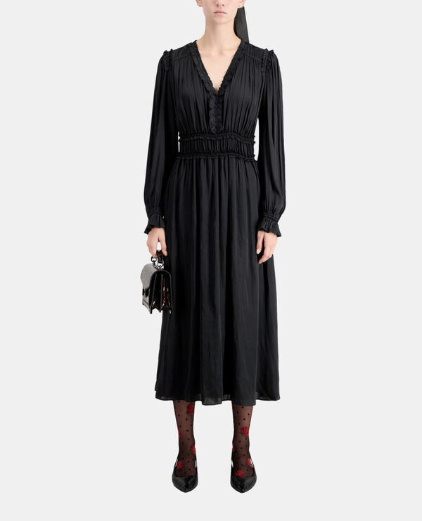 robe longue noire avec fronces
