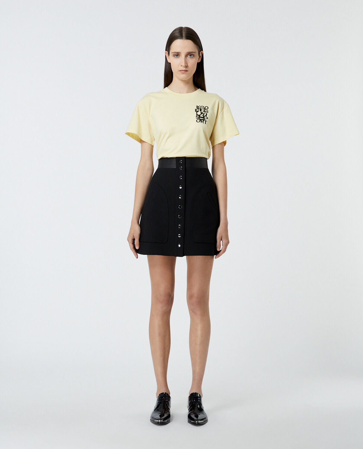 A line short black skirt with pockets