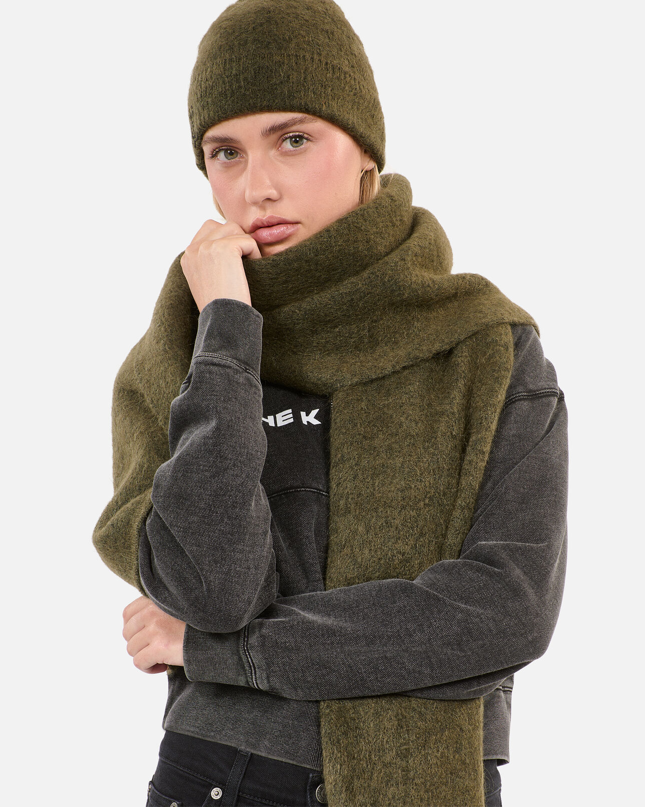 The Kooples MIXED OLIVE NIGHT khaki mohair beanie