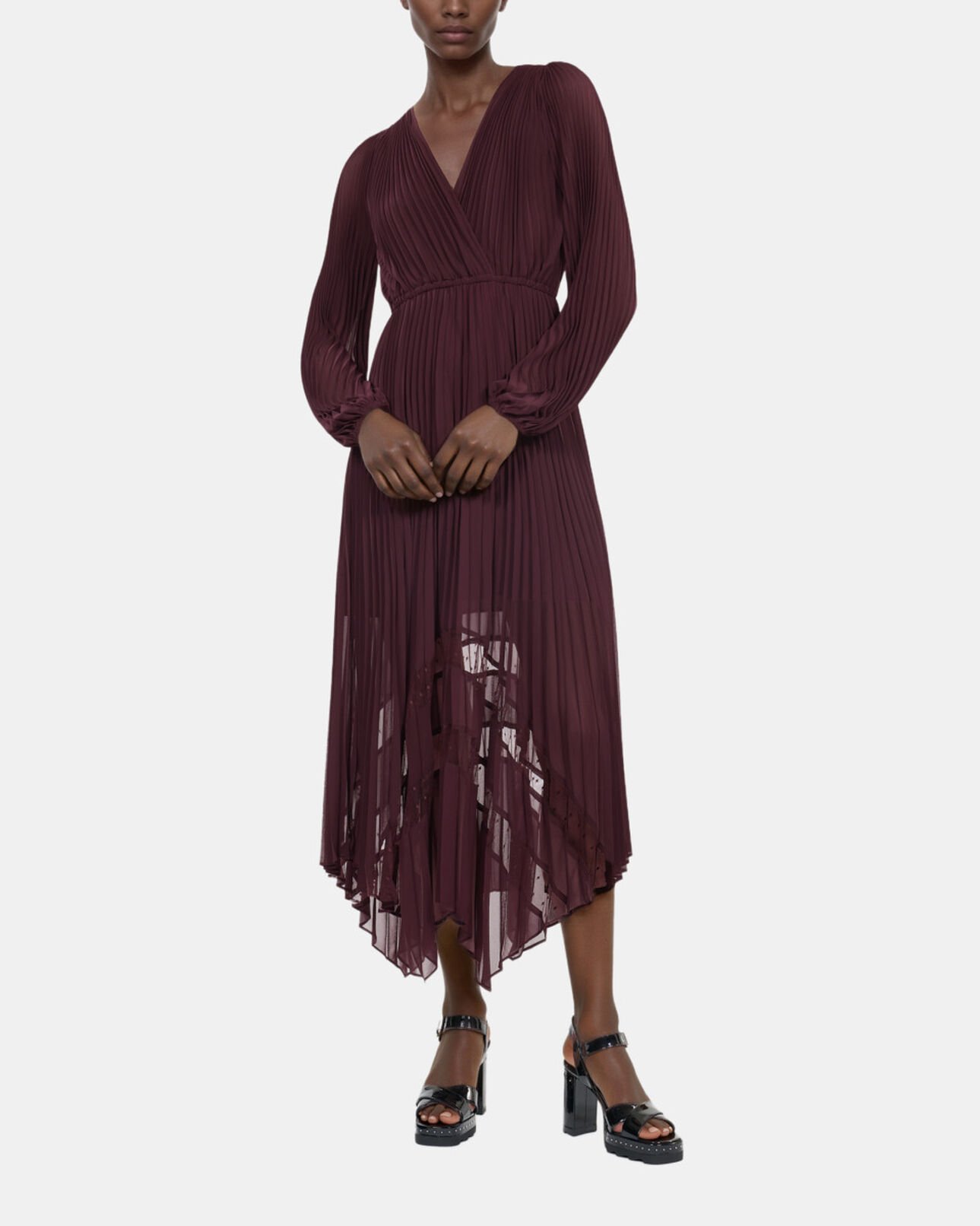 The Kooples FEMME BURGUNDY robe longue plissée bordeaux