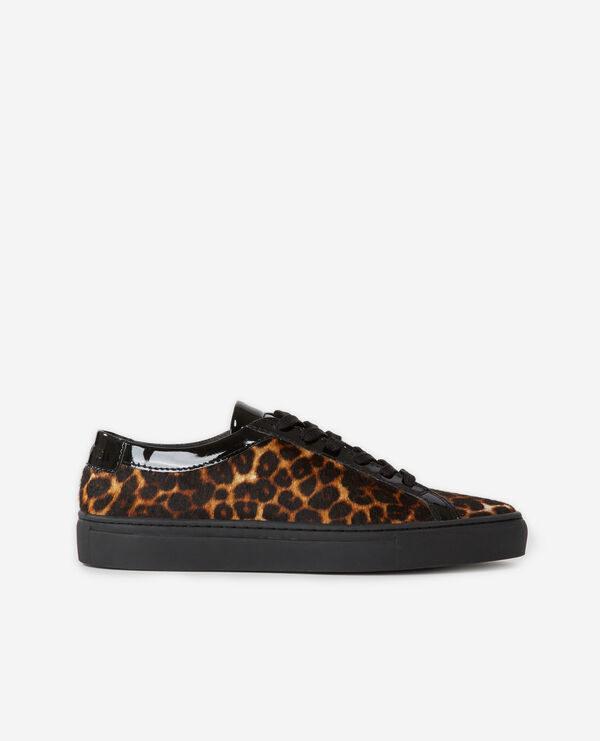 zapatillas con leopardo