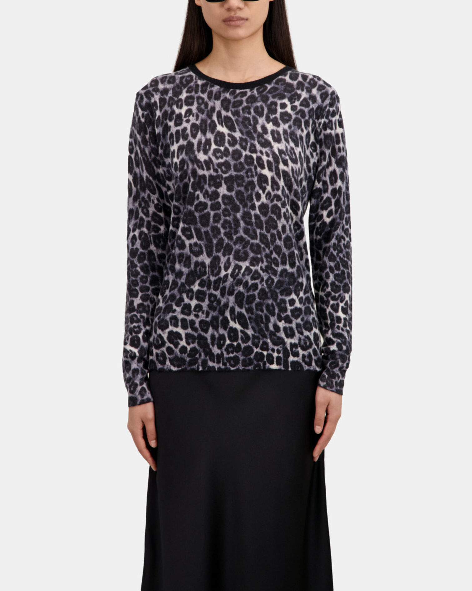 Printed cashmere sweater, BLACK WHITE LEOPARD, hi-res image number null