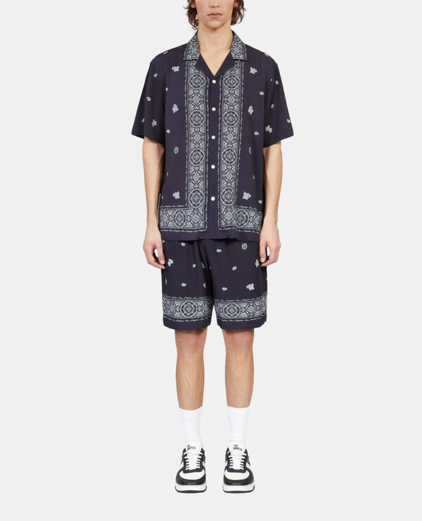 The Kooples HERREN NAVY / WHITE kurzärmeliges hemd mit print