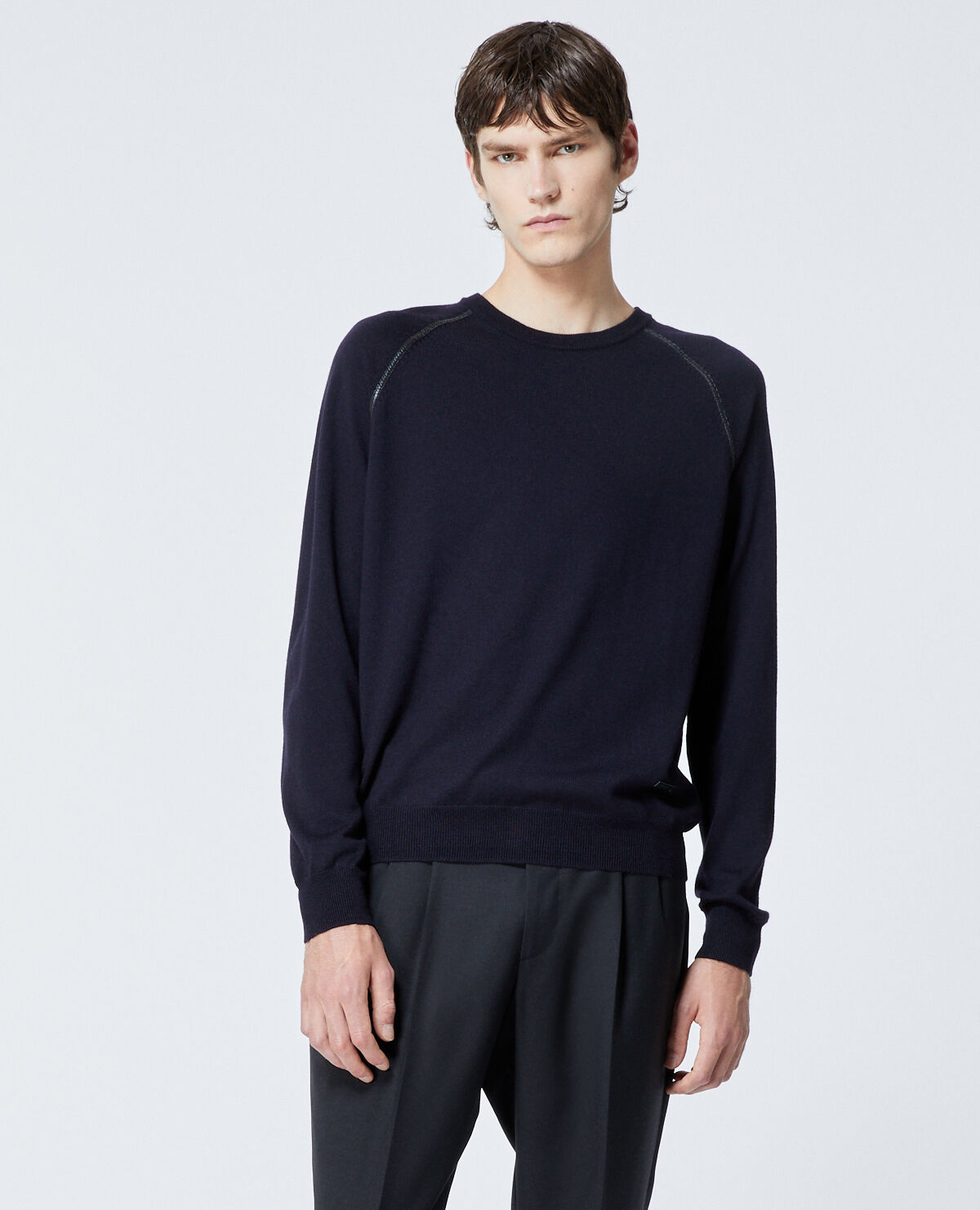 Navy blue top wool sweater