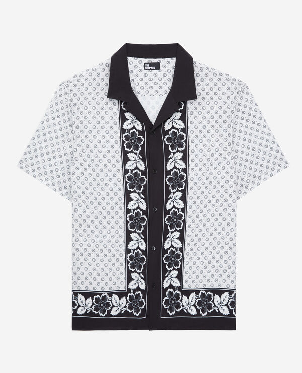 printed shirt