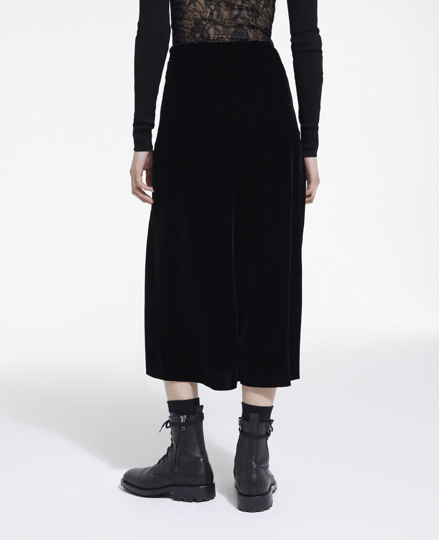 long black velvet skirt