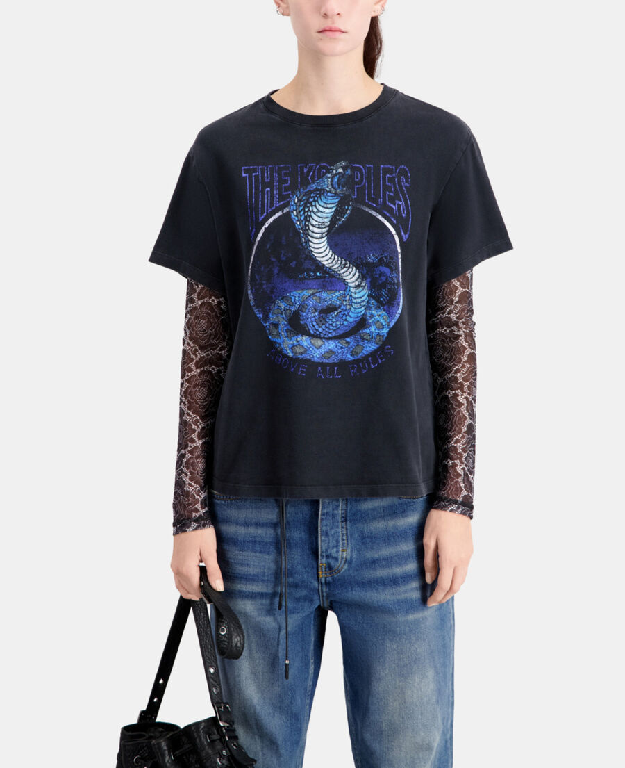 camiseta negra serigrafía cobra para mujer