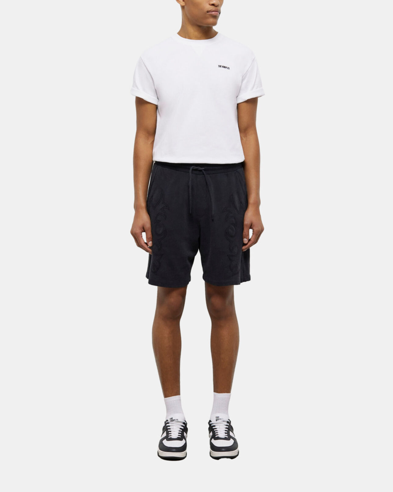 The Kooples HOMME BLACK WASHED short noir molletonné avec broderies western