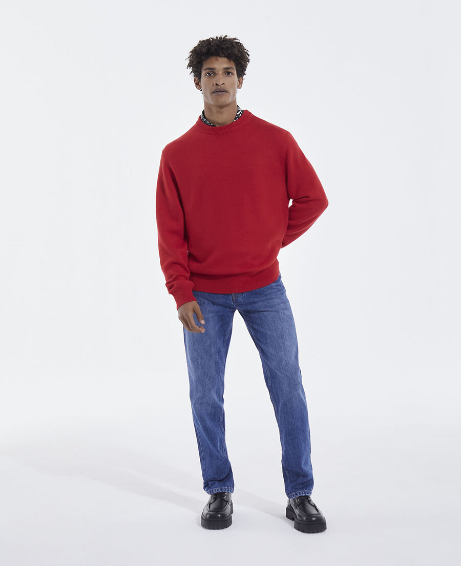 classic fit red wool sweater with crew neck